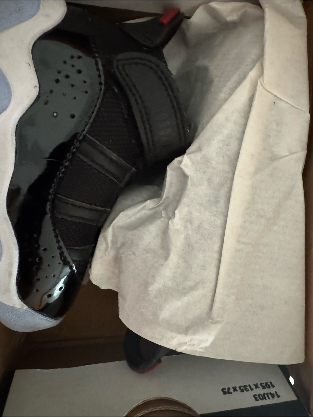 Kids Shoe Subcategory Identification - Picture 3 of 4